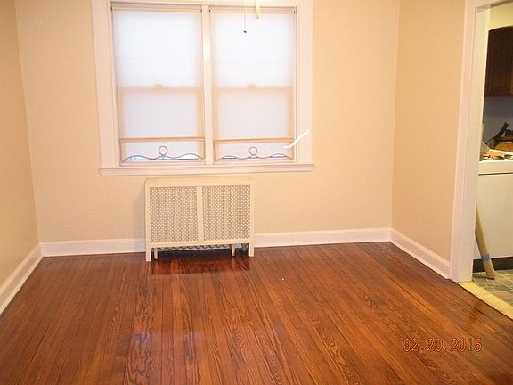 4th image of 406 Lynn St