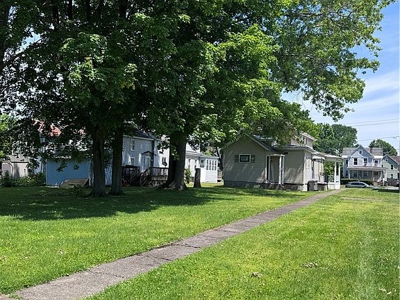 4th image of 609 N Jay St