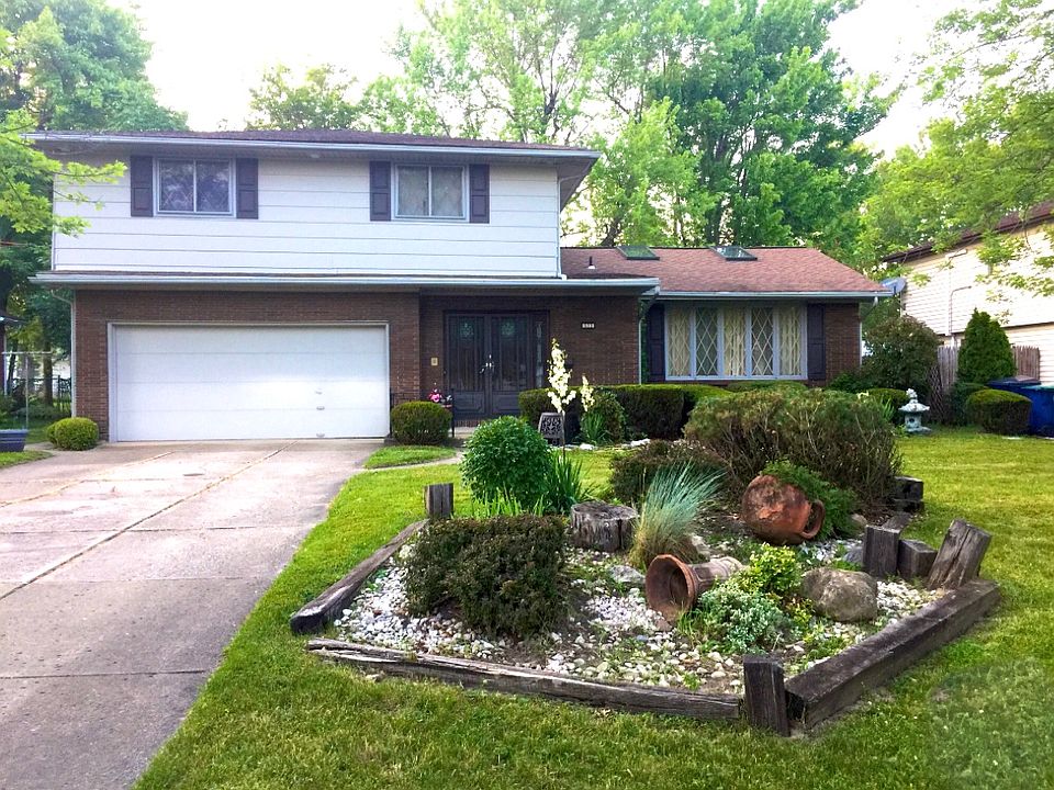 1st image of 573 Cottonwood Dr
