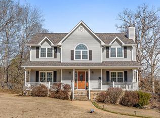 9209 Carriage Ln, Ooltewah, TN 37363