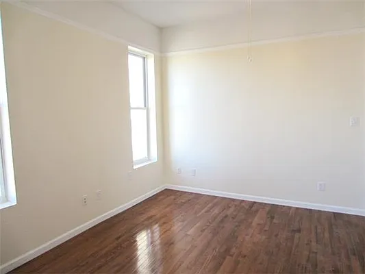 Rented by Mirador Real Estate | media 12