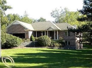 1679 W Cutler Rd, Dewitt, MI 48820