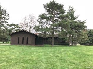 6924 Capac Rd, Lynn, MI 48097