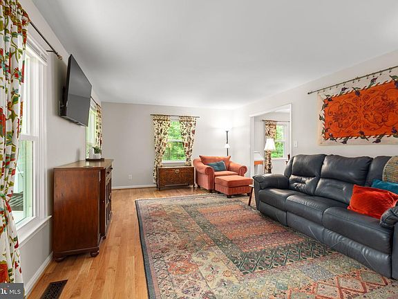 4th image of 13355 Golden Oaks Dr