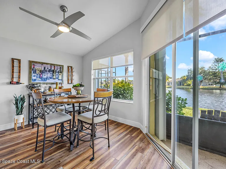 1785 Ficus Point Dr — Photo 7