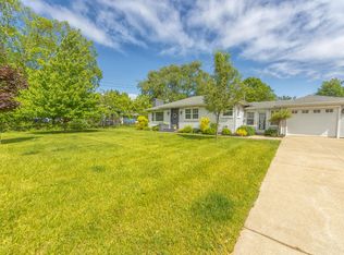 212 Randolph St, Douglas, MI 49406