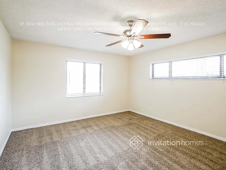941 SW 75th Ter — Photo 9