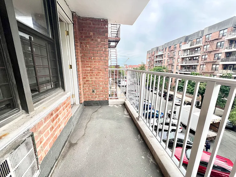 2813 Coyle St #407 — Photo 14