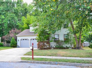 4 Winstead Ct, Marlton, NJ 08053