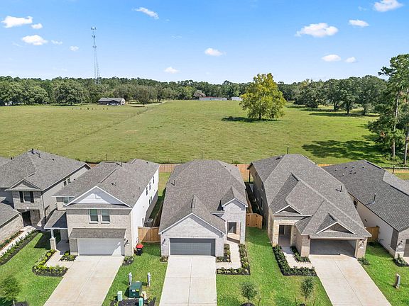 An additional view of your home, neighborhood and lot.