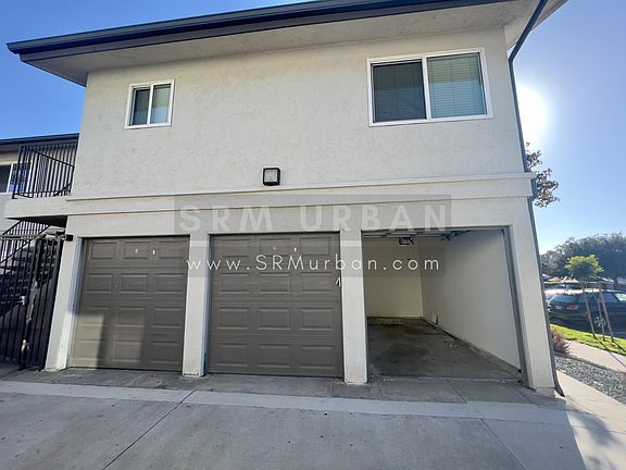 3rd image of 3751 36th St APT 4