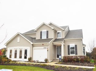 1760 Newberry Ln, Hoffman Estates, IL 60192