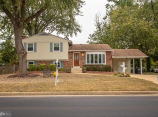 6104 Craft Rd, Alexandria, VA 22310