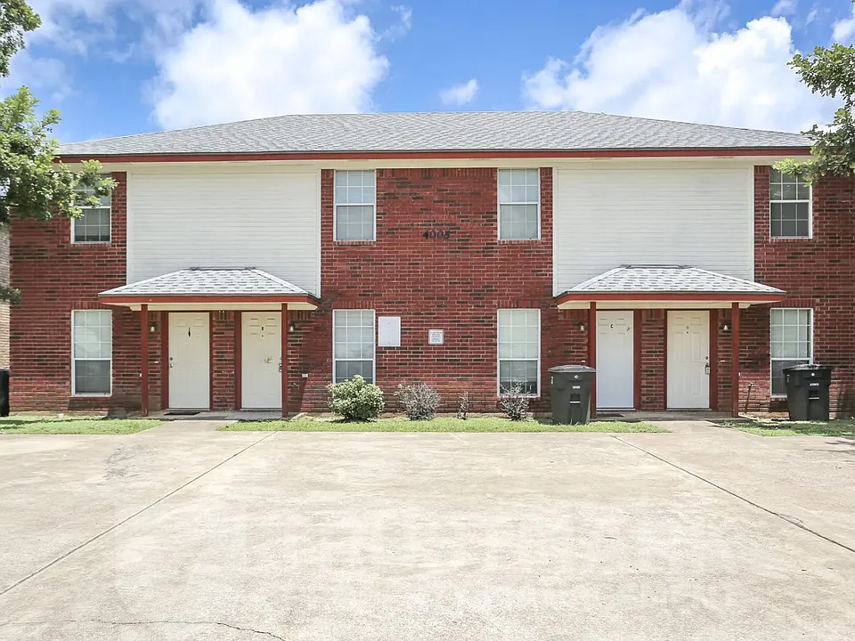 4005 Madison Dr #B