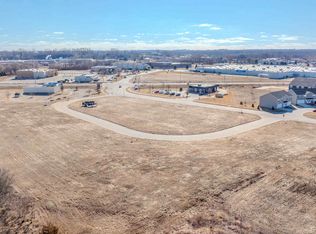 2420-2490 Lillian Way, Clinton, IA 52732