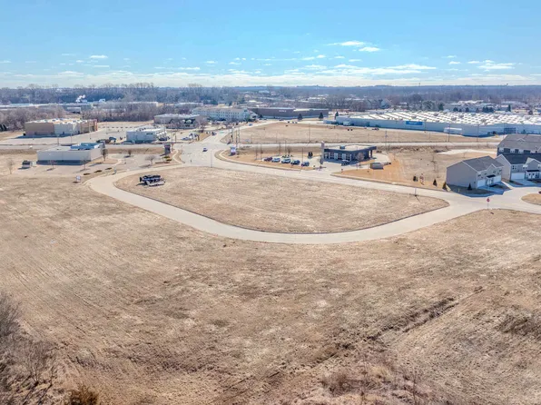 2490 Lillian Way Lot 19, Clinton, IA 52732