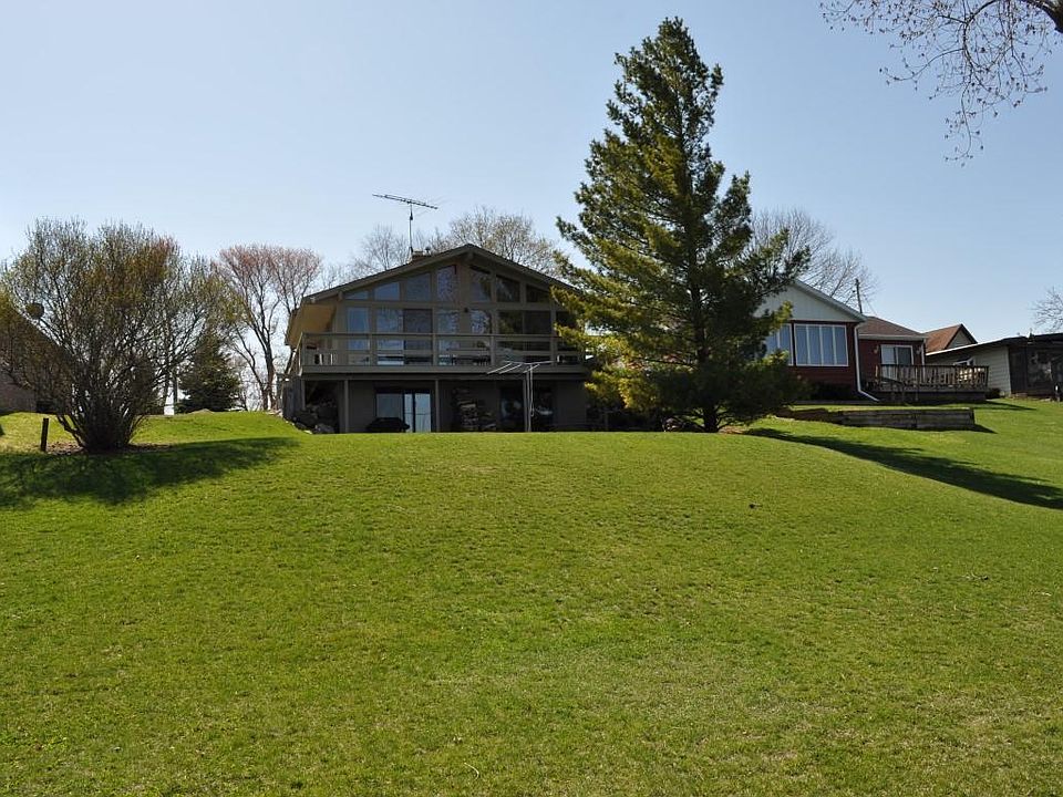 1st image of 2440 Lough Ln