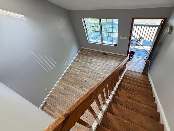 4th image of 19 Fairmont Ave #35