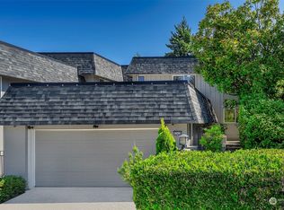 17410 NE 27th St, Redmond, WA