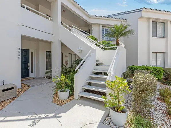 3545 Indigo Pond Dr, Palm Harbor, FL 34685