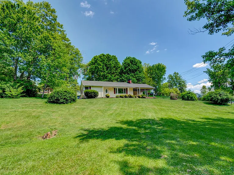 5730 Davida Rd — Photo 26