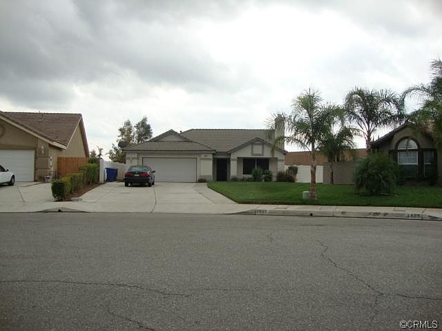 2nd image of 2627 W Sunset Ln