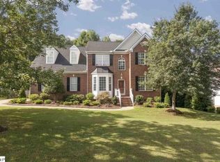 111 Whiffletree Dr, Simpsonville, SC 29680
