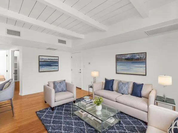 4263 Mentone St, San Diego, CA 92107