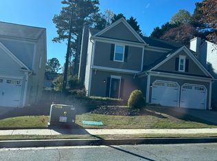 5075 Pattingham Dr, Roswell, GA 30075