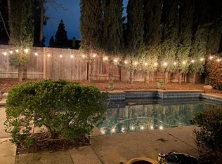 2153 Roaring Camp Dr, Rancho Cordova, CA