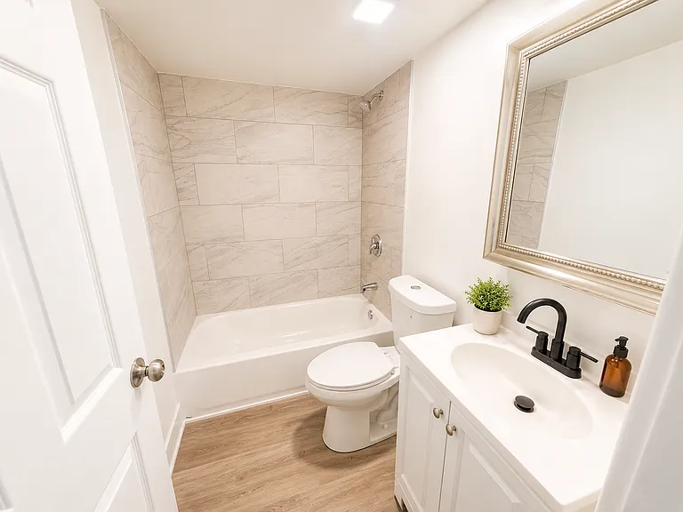 11035 S Keating Ave — Photo 8