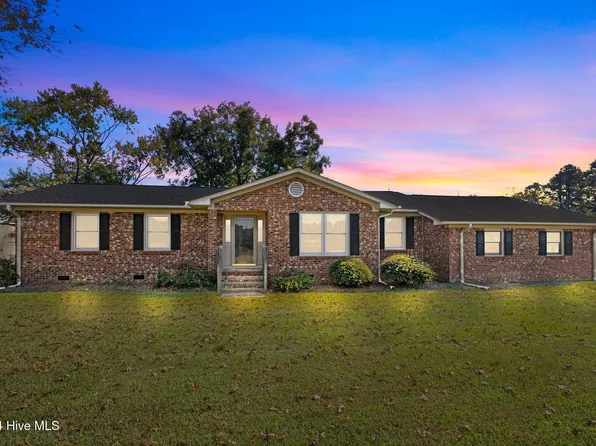 121 Pinetree Path, Bath, NC 27808