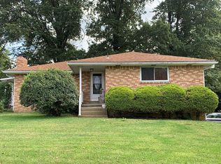 1085 Evans City Rd, Renfrew, PA 16053