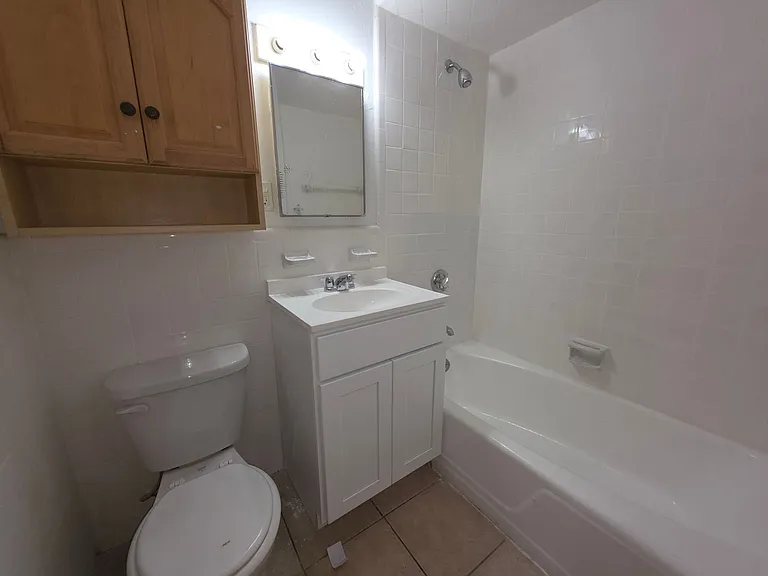 310 Tappan St #2E — Photo 11