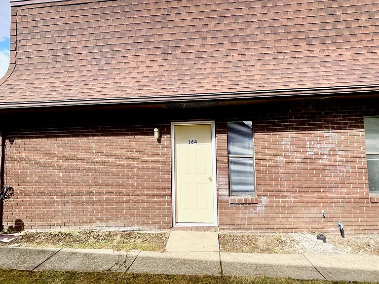164L Briarwood Dr #L — Photo 4