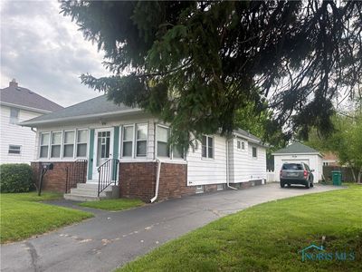 181 Osborne St, Rossford, OH, 43460