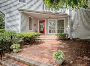 41 Greensward Cir, Mashpee, MA 02649