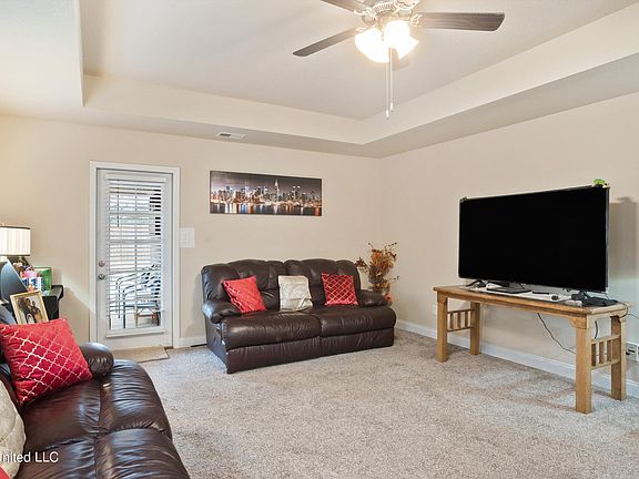 5th image of 7919 Allen Glen Ln