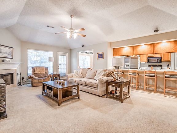 5th image of 7058 Amberly Way Dr