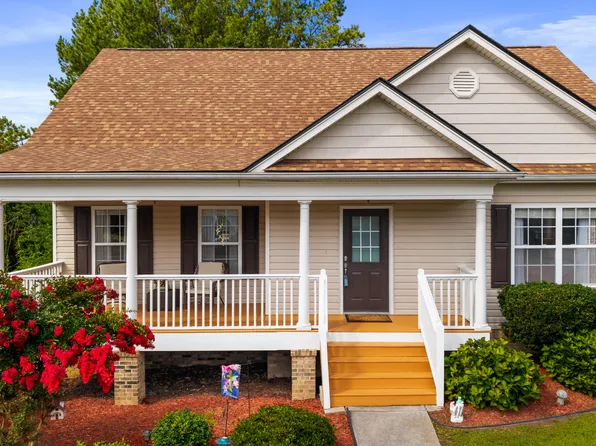 7408 Salmon Ln, Ooltewah, TN 37363