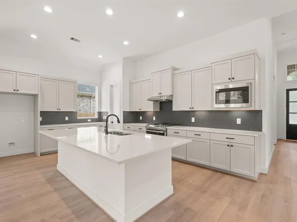 4710 Vaughan Way, Manvel, TX 77583