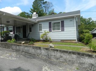 341 Vermont Ave, Oak Ridge, TN 37830