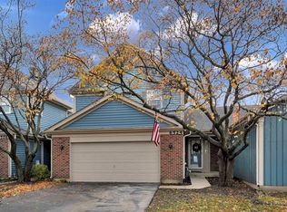 6524 Barclay Ct, Downers Grove, IL 60516