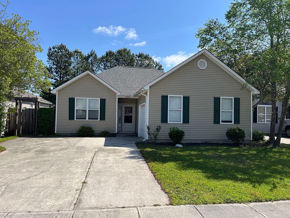 1st image of 206 Sand Pebble Dr