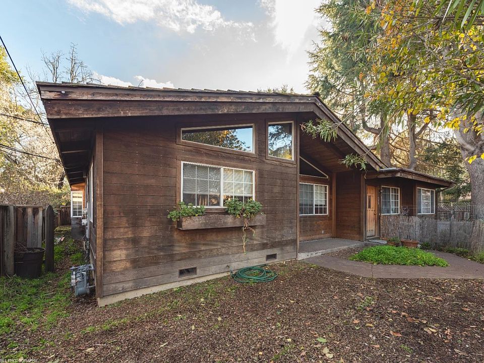 1st image of 575-577 Gilbert Ave