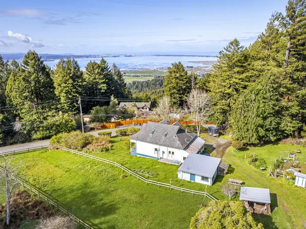 1578/1544 Fickle Hill Rd, Arcata, CA 95521