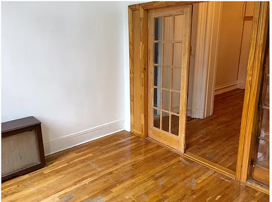 Rented by Fifth & Forever LLC | media 21