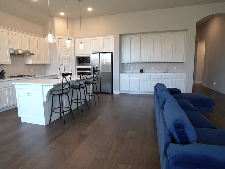1833 Purtis Creek Dr — Photo 14