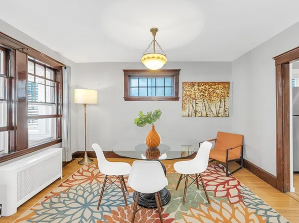 124 Cornell St, Roslindale, MA 02131