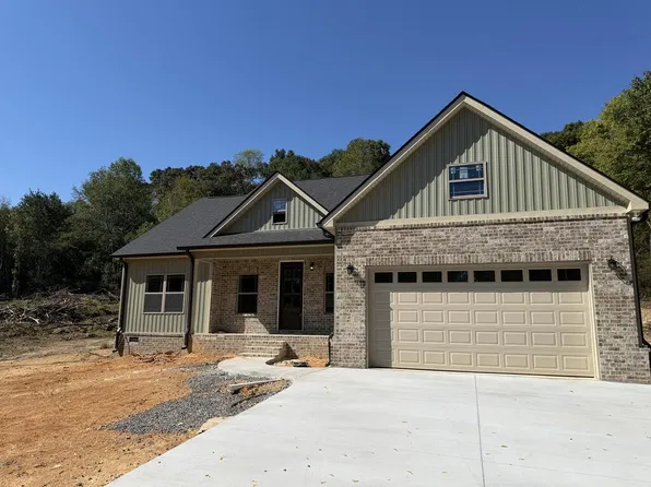1739 Thomas Rd NW, Dalton, GA 30721